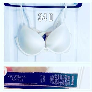 Victoria’s Secret Bra size 34 D